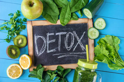 Ist Entgiften mit einer Detox-Kur sinnvoll?
